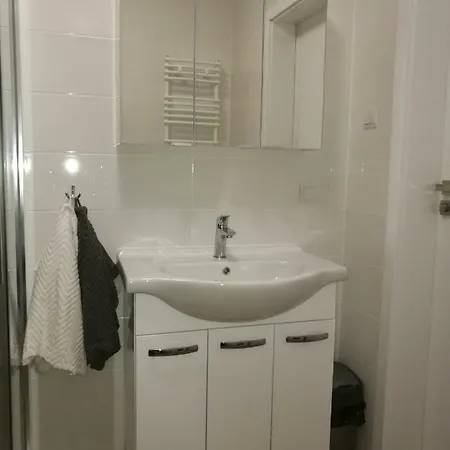 Apartamento Harbor 9 *